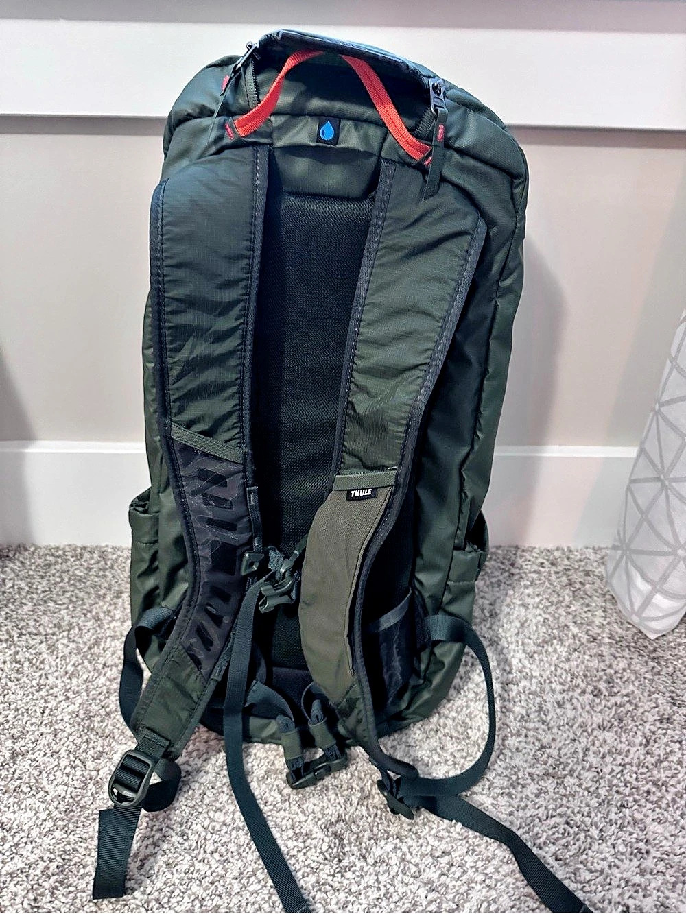 Thule 18LBackpack - Picture 3 of 6